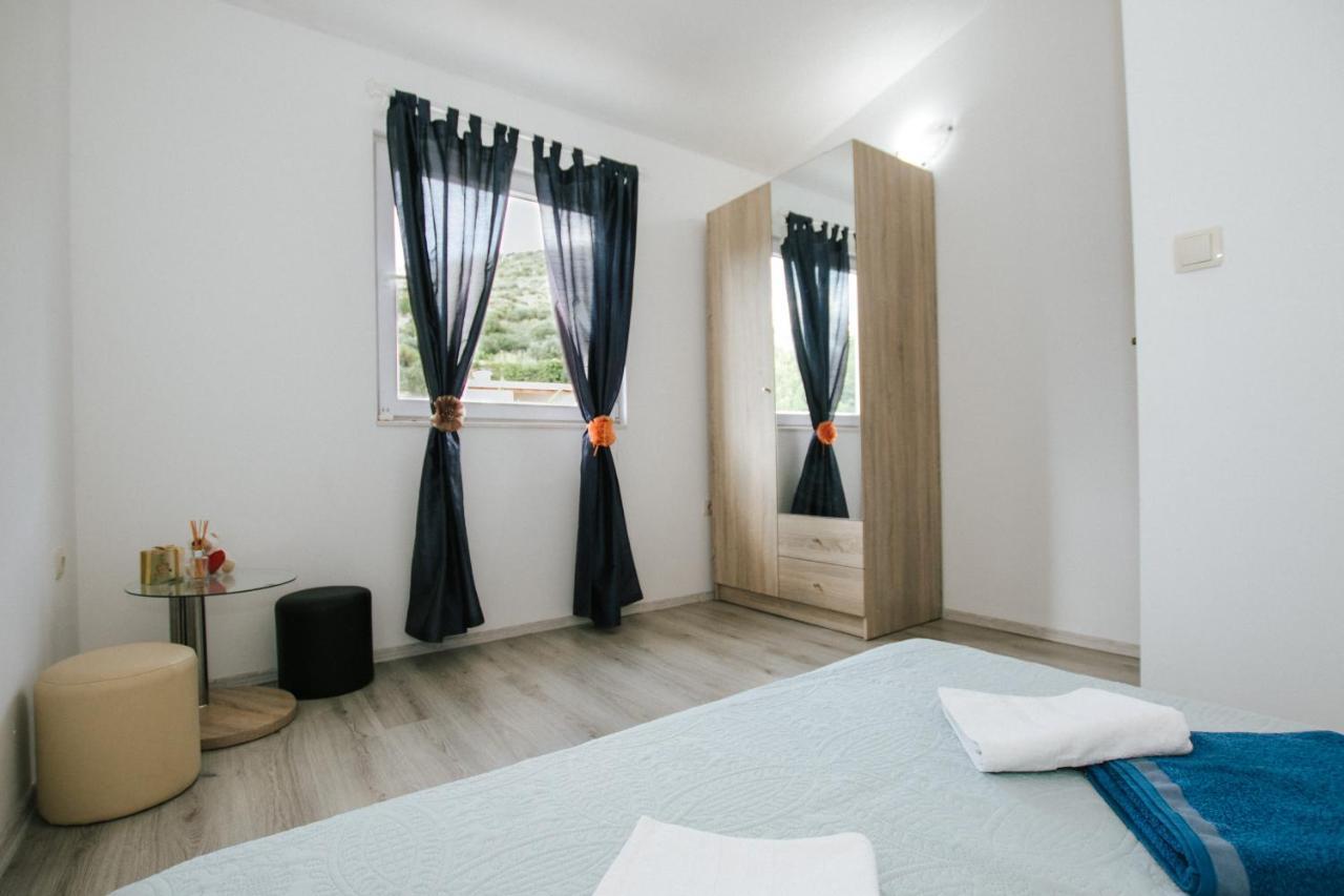 Tomislav Apartment Trogir Exterior photo